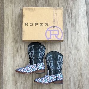 Roper kids cowboy boots!